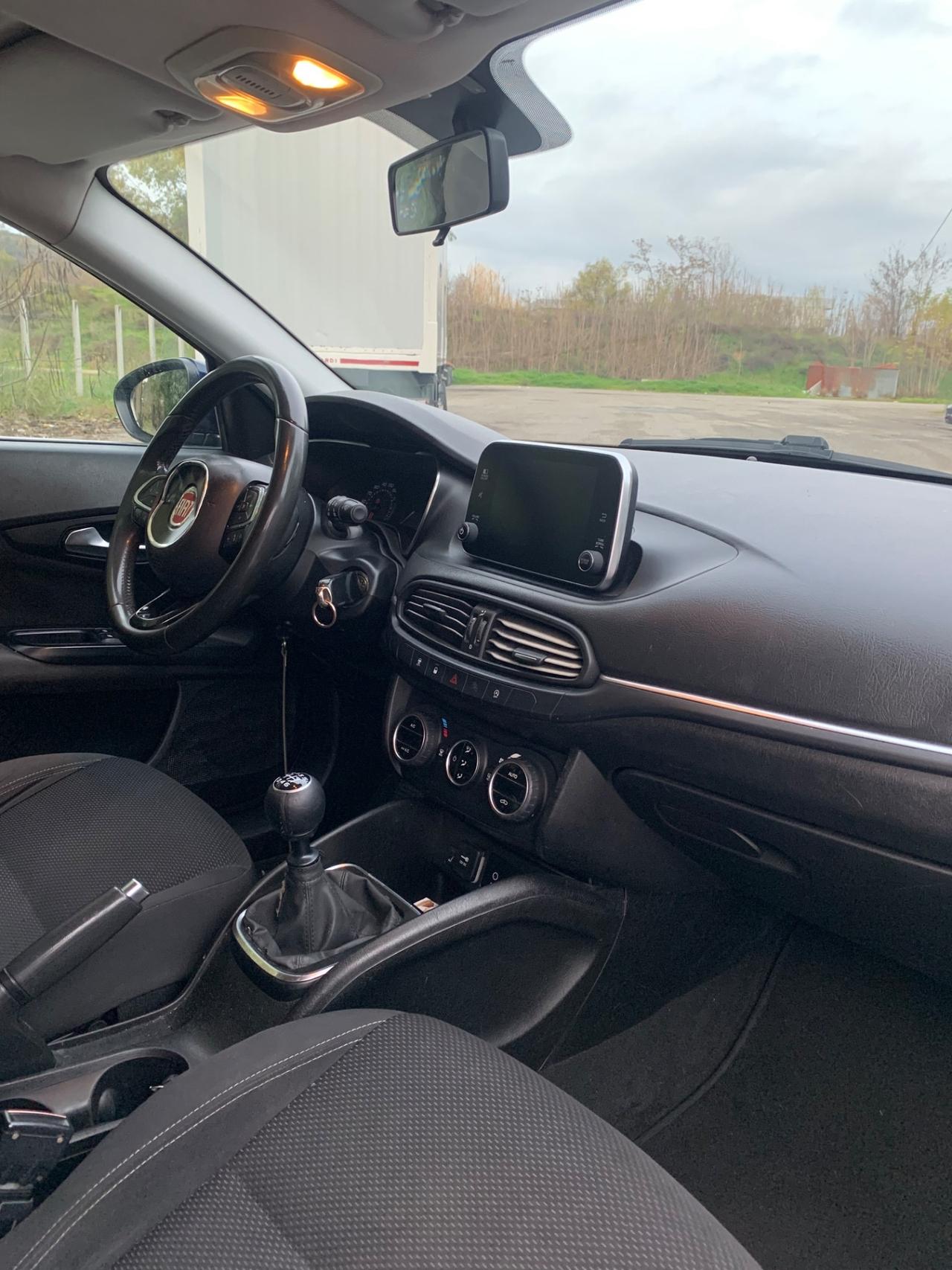 Fiat Tipo 1.6 Mjt S&S 5 porte Lounge