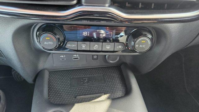 NISSAN Juke 1.0 DIG-T 114 CV Tekna