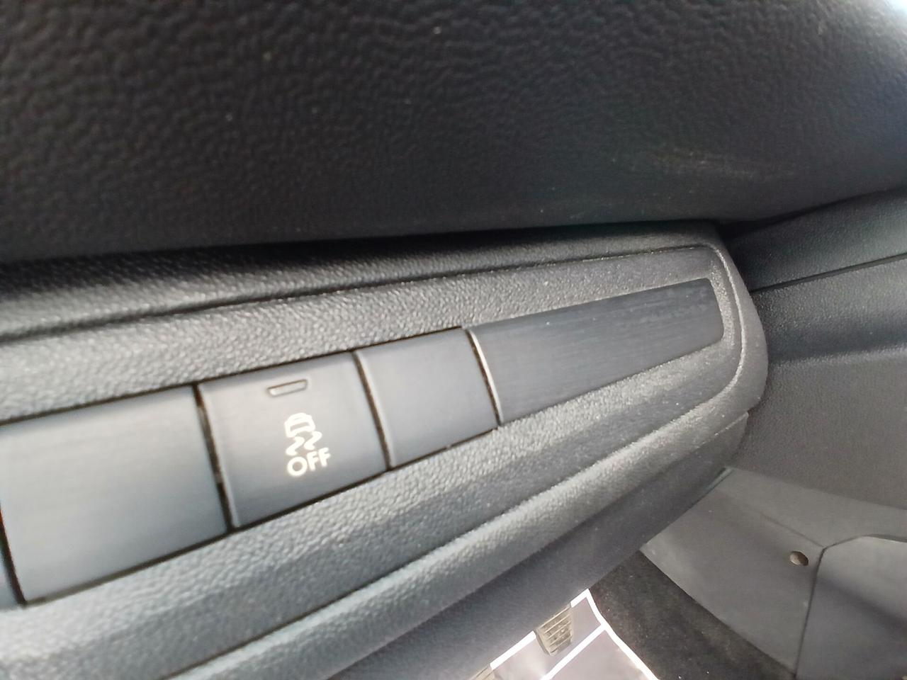 Peugeot 208 1.4 HDi 68 CV 5 porte Allure