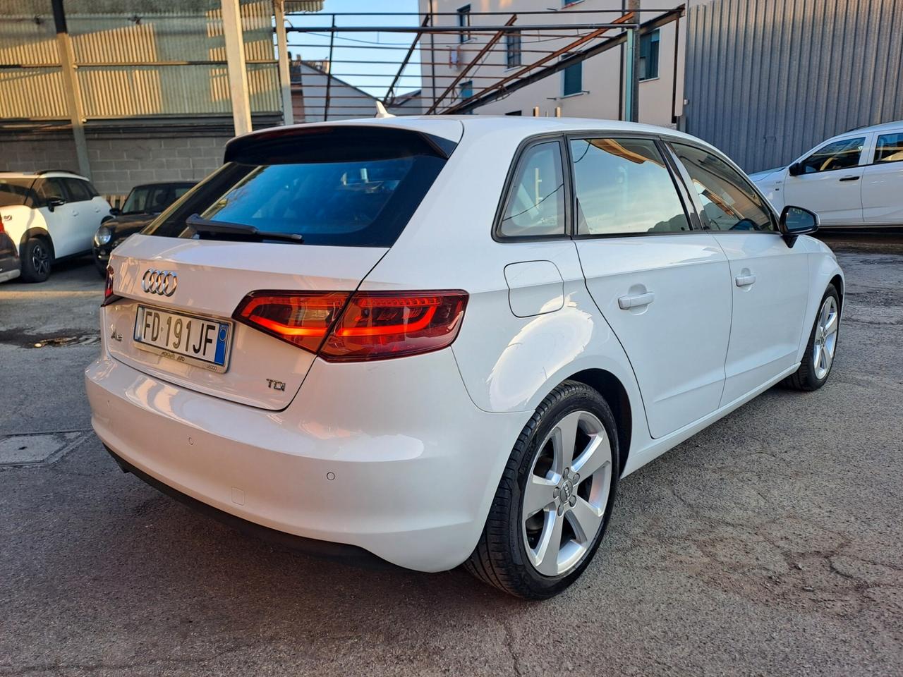 AUDI A3 1.6 TDI SPB *OK NEOPATENTATI* E6