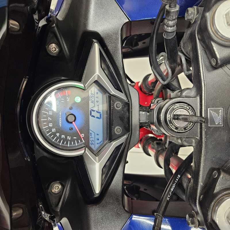 Honda CBR 250 R - 2012