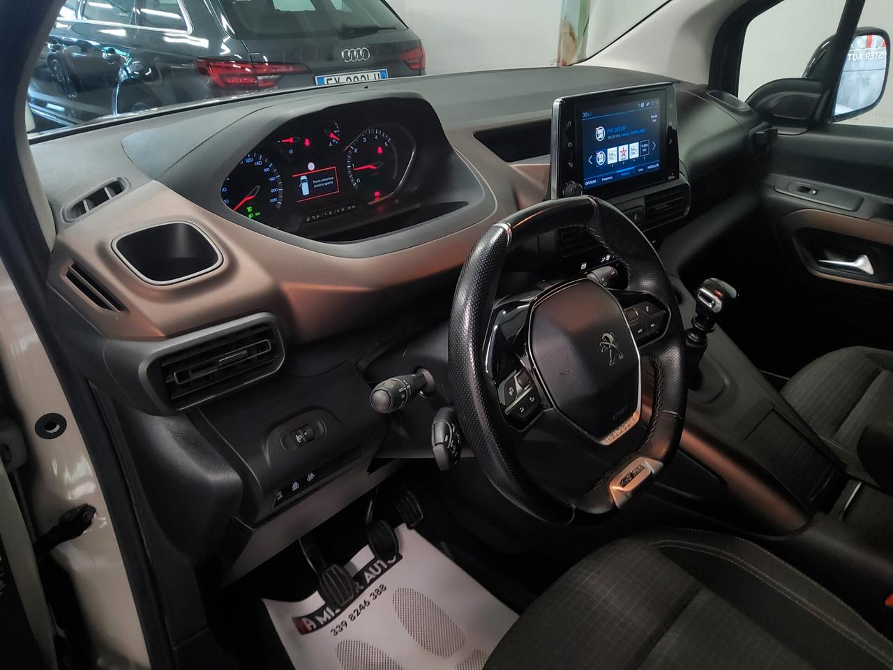 Peugeot Rifter BlueHDi 130 S&S EAT8 GT Line Standard