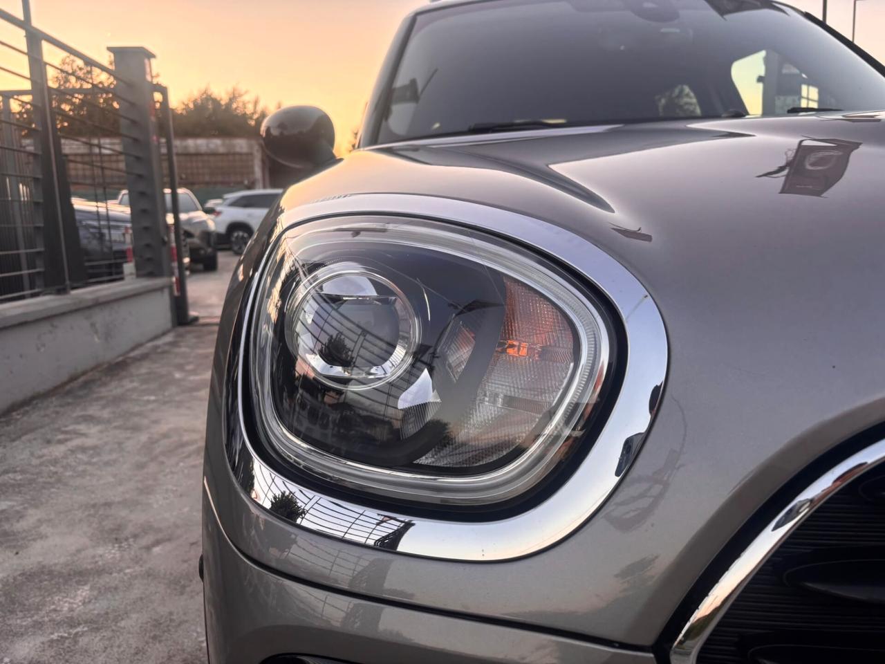 Mini Cooper D Countryman 2.0 Business Automatica