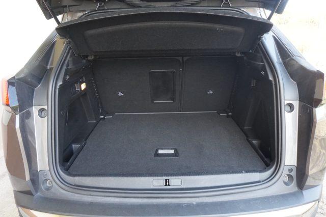 PEUGEOT 3008 BlueHDi 130 S&S EAT8 Allure Pack