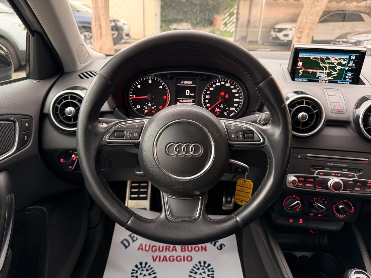 Audi A1 Sportback 1.6 TDi 116CV Design - 2015