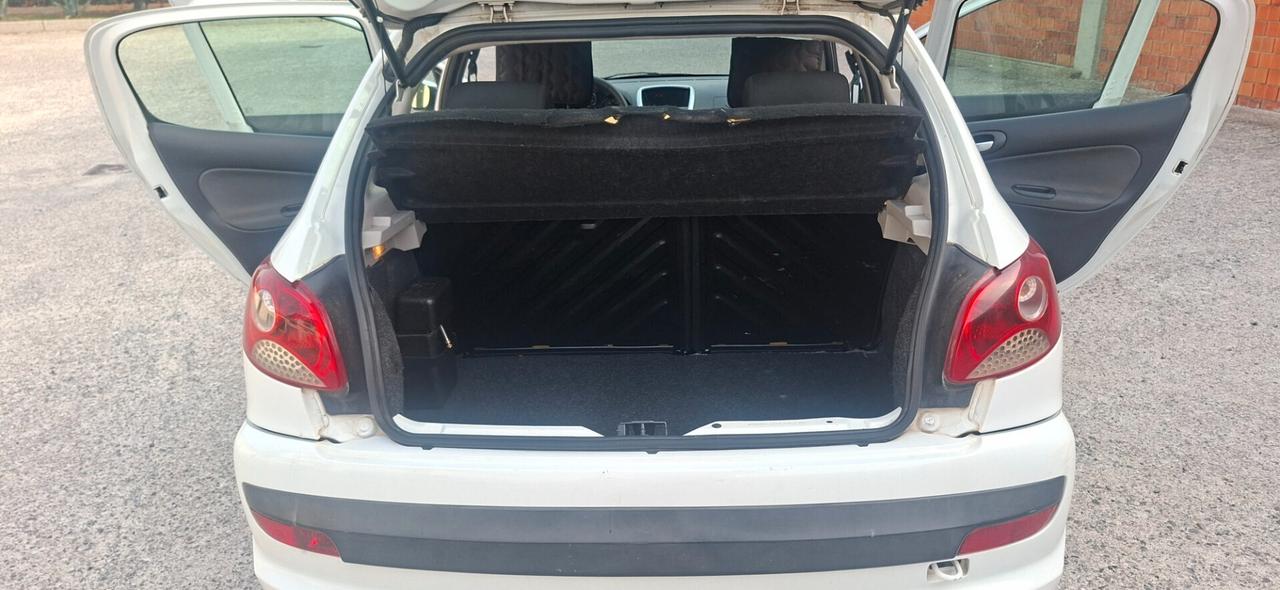 206 1.1 ECO PLUS CON GPL IDEALE X NEOPATENTATI