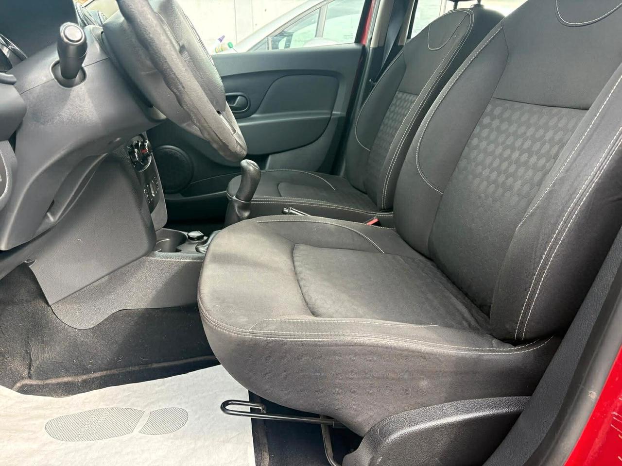 Dacia Sandero 1.2 75CV Lauréate