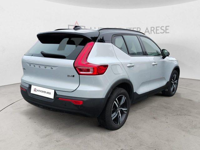 VOLVO XC40 B4 AWD Geartronic R-design