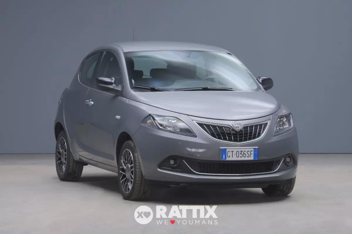 Lancia Ypsilon 1.0 Firefly Hybrid 70CV Platino