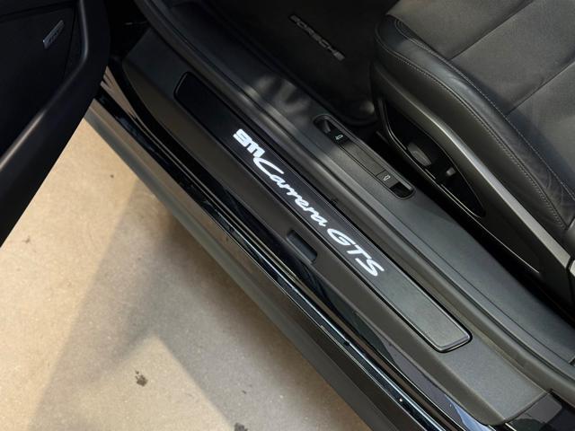 PORSCHE 911 Carrera 2 GTS