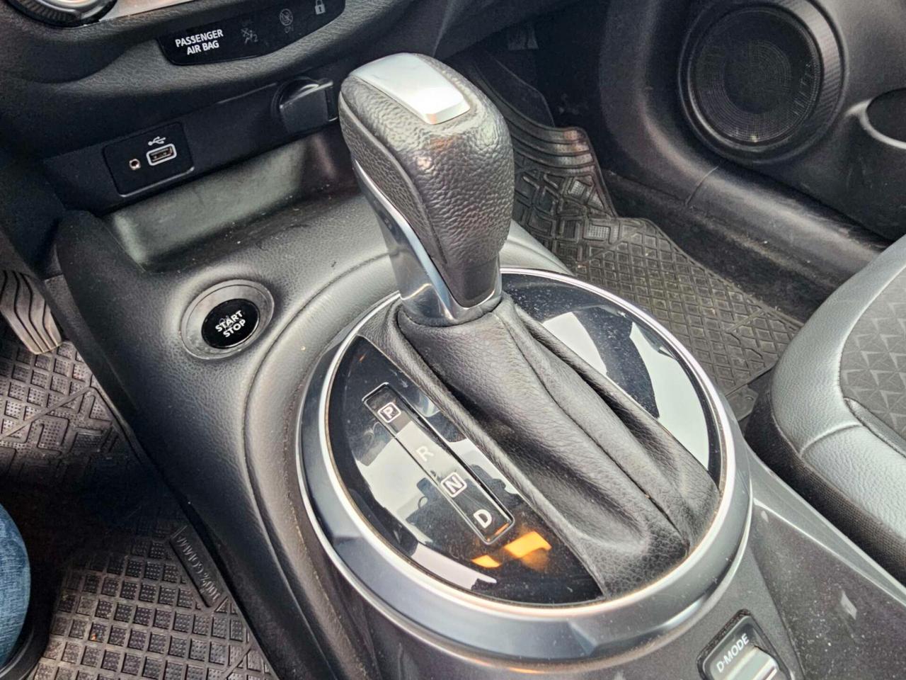 Nissan Juke 1.6 HEV Tekna