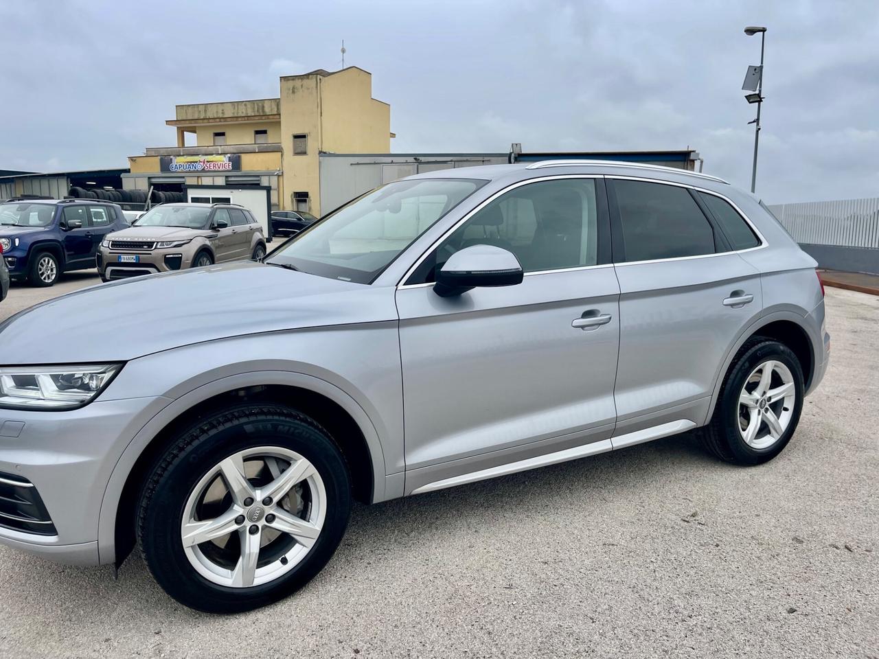 AUDI Q5 2.0 TDI 190CV QUATTRO SPORT FULL MATRIX 18