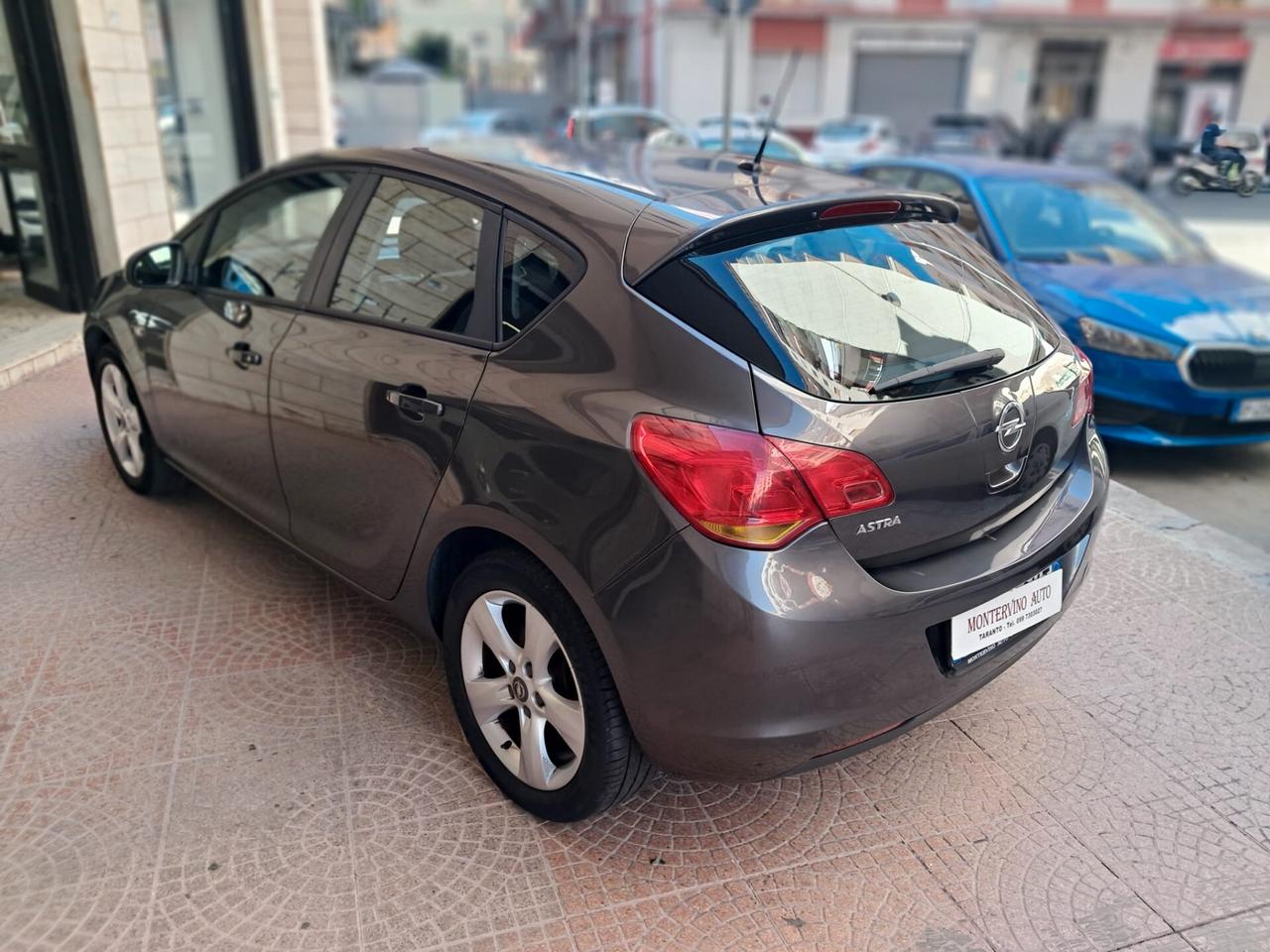 Opel Astra 1.7 CDTI 110CV 5 porte Elective-Euro4990