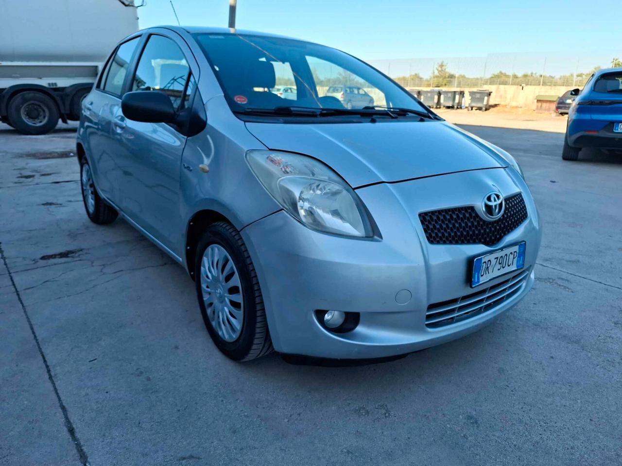 Toyota Yaris 1.4 DIESEL - 2008 5 PORTE