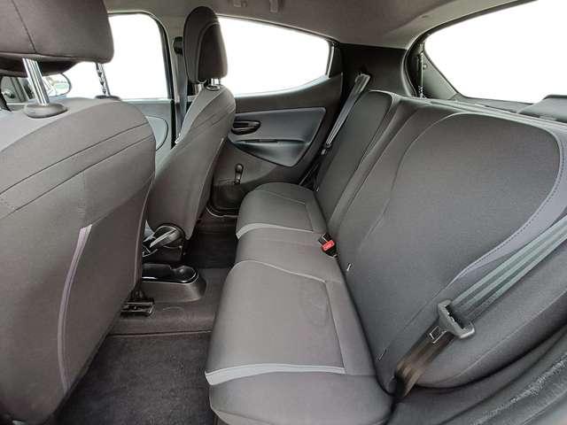 Lancia Ypsilon 1.2 Silver 69cv