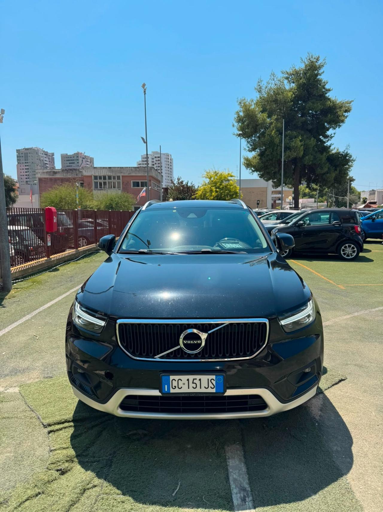 Volvo XC40 D3 Geartronic R-design N1