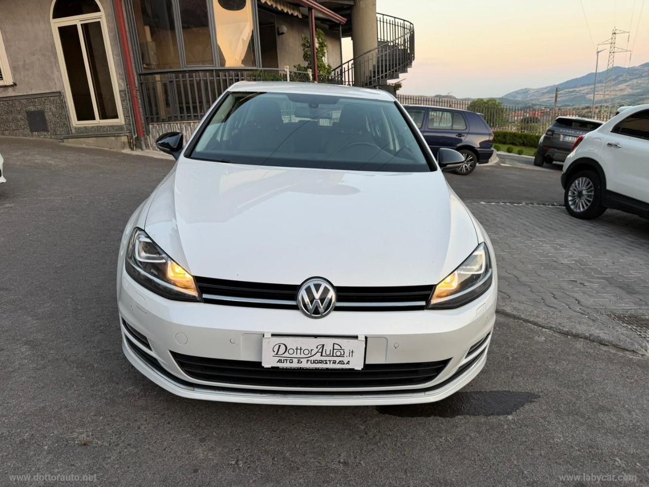 VOLKSWAGEN Golf 2.0 TDI DSG 5p. Highline BMT