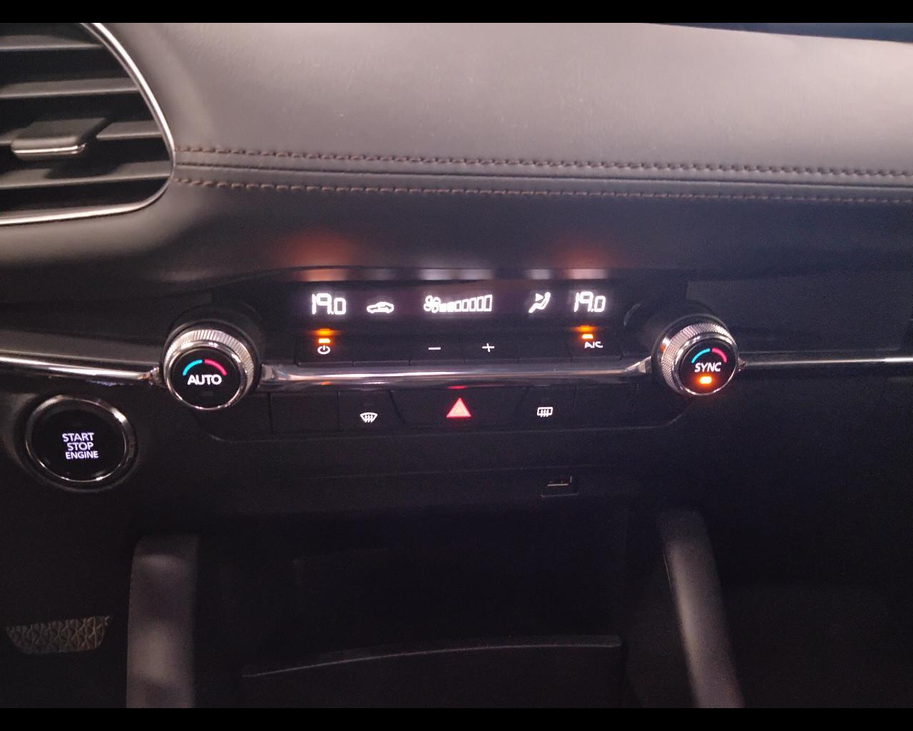 MAZDA 3 IV 5 porte - 3 5p 2.0 m-hybrid Exceed 150cv 6at