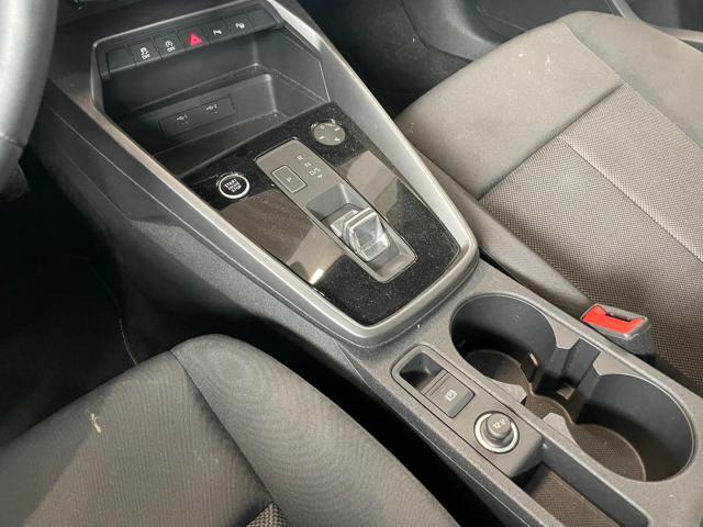 AUDI A3 SPORTBACK 35 TDI S TRONIC BUSINESS ADVANCED