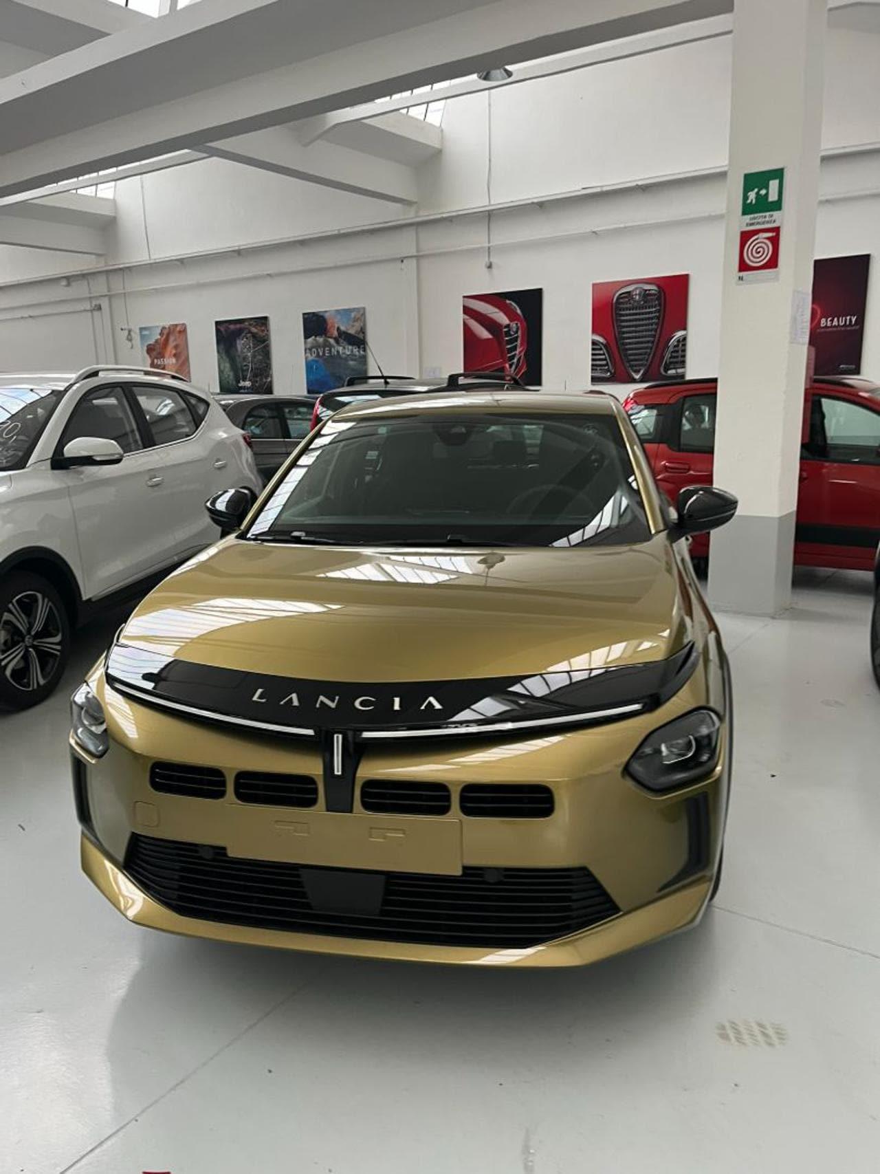 LANCIA Ypsilon 4ª serie Ypsilon Hybrid e-DCT