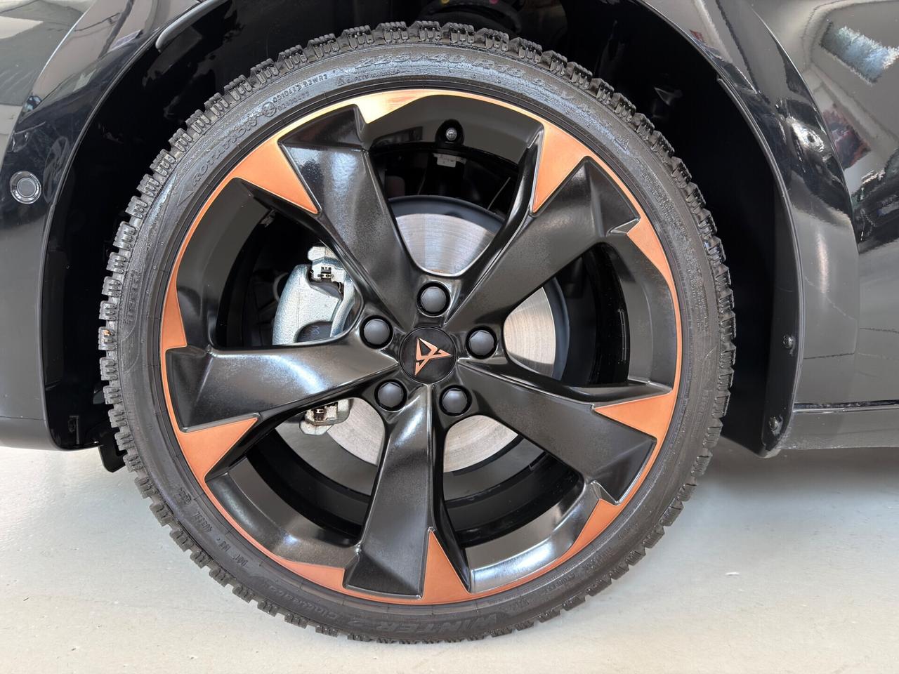 Cupra Leon 1.5 Hybrid 150 CV DSG