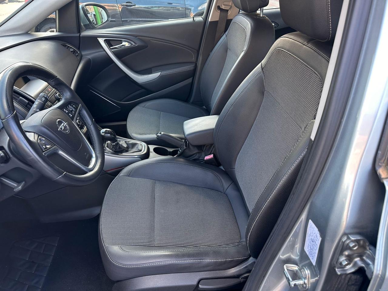 Opel Astra 1.7 CDTI 110CV EcoFLEX S&S 5 porte Cosmo