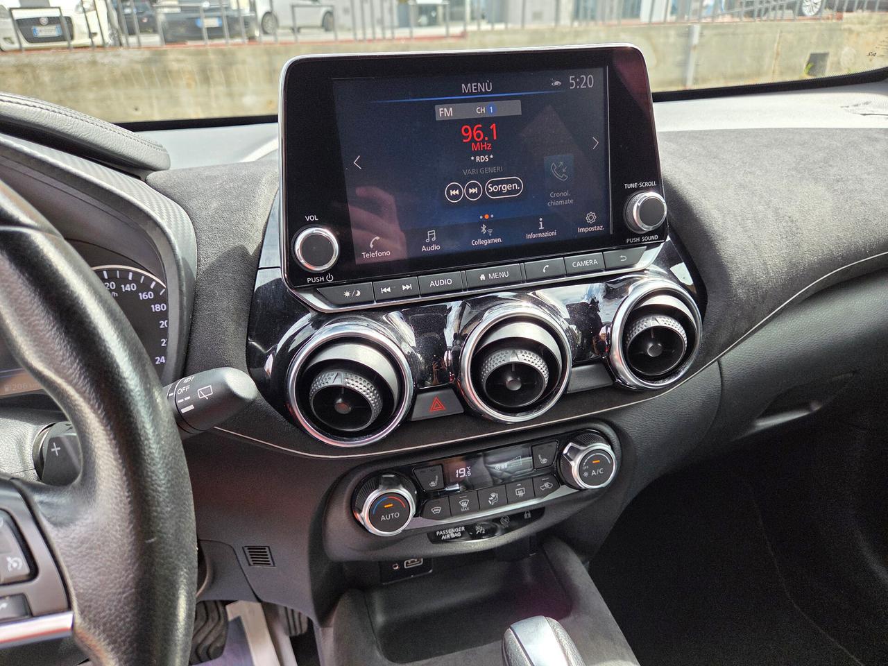 Nissan Juke 1.0 DIG-T 114 CV DCT N-Design