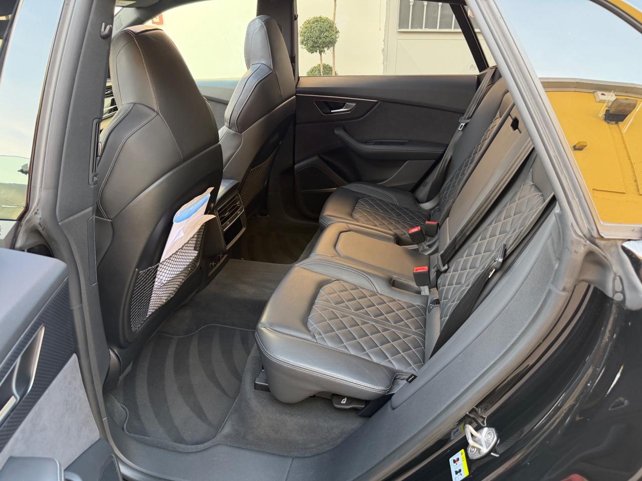 Audi SQ8 TFSI quattro Extra Full Accesoriata-2024