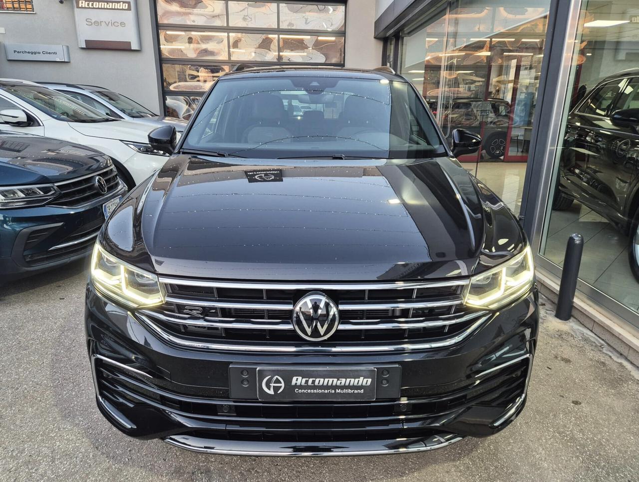 Volkswagen Tiguan 2.0 TDI 150 CV SCR DSG R-Line