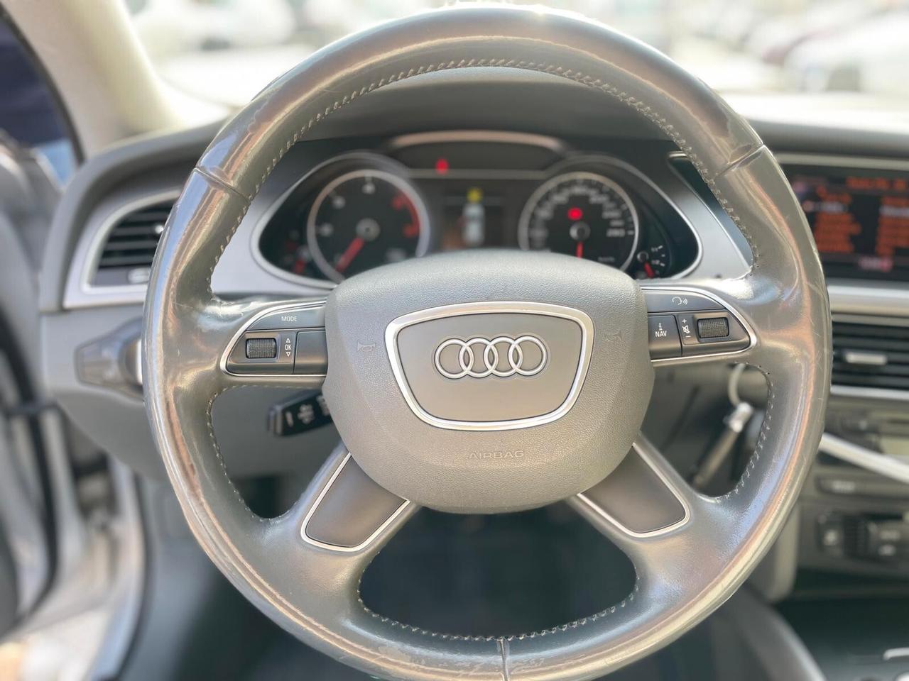 Audi A4 Avant 2.0 TDI 177CV ADVANCED FULL LED