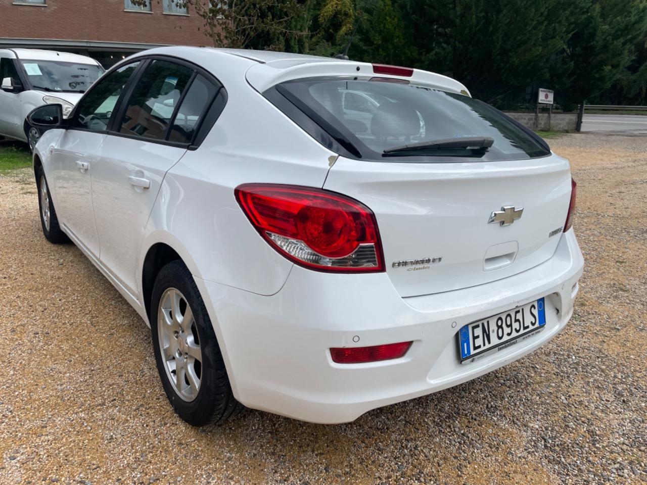 Chevrolet Cruze 1.7 Diesel 5 porte LT