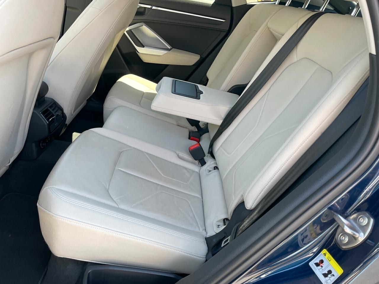 Audi Q3 Sportback S line edition Tetto apribile