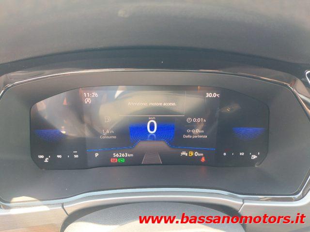 VOLKSWAGEN Touran 1.5 TSI ACT DSG Business BlueMotionTechnology