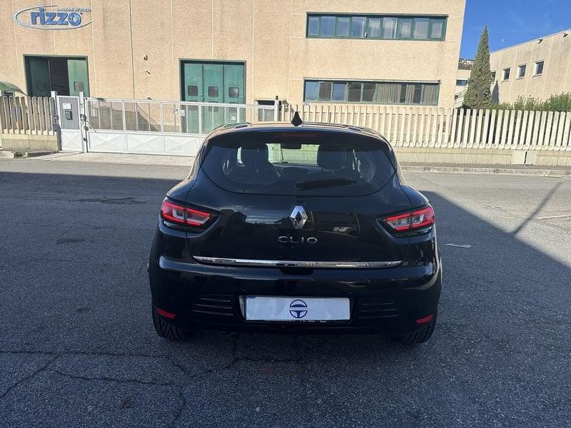 Renault Clio Clio 1.5 blue dci Moschino 90 cv