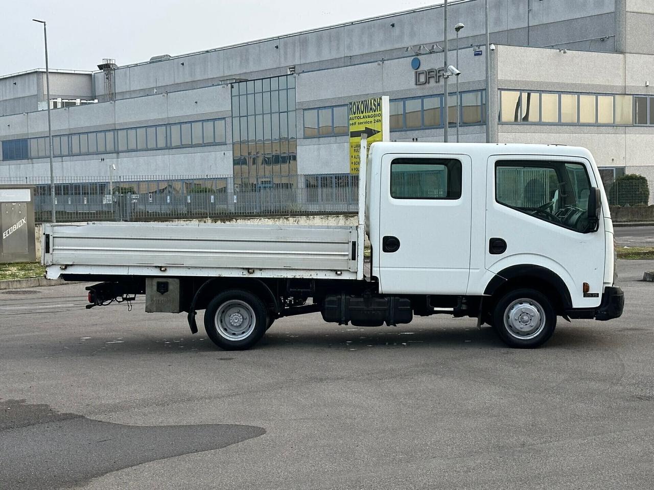 Nissan Cabstar 7 posti 3.0 diesel