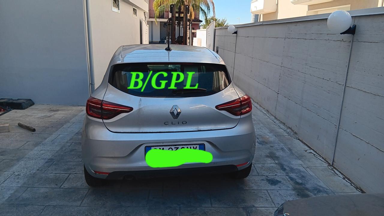 Renault Clio GPL INCIDENTATA SINISTRATA MONDIALCARS 023