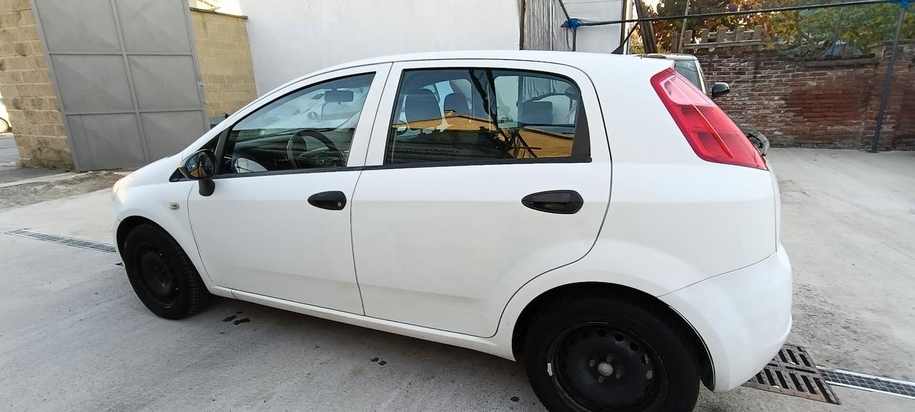 Fiat Grande Punto 1.3 MJT 75 CV 3 porte Dynamic