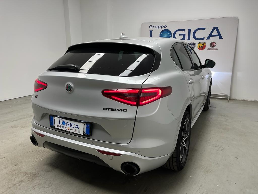 ALFA ROMEO Stelvio 2020 - Stelvio 2.2 t Veloce Q4 210cv auto