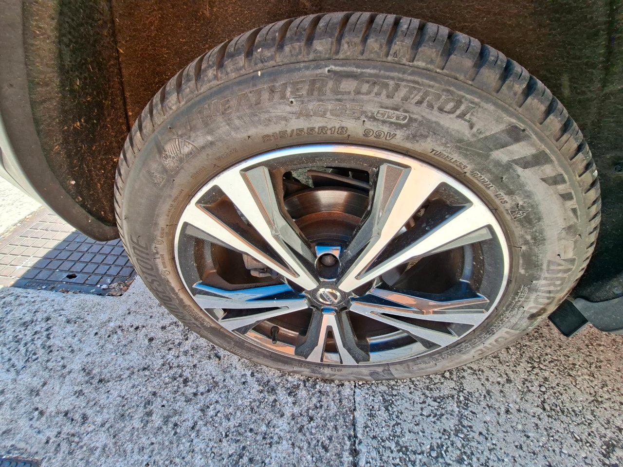 Nissan Qashqai 1.6 dci N-Connecta 2wd 130cv tetto panorama