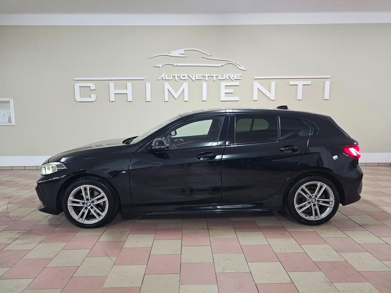 Bmw 116 116d 5p. Msport