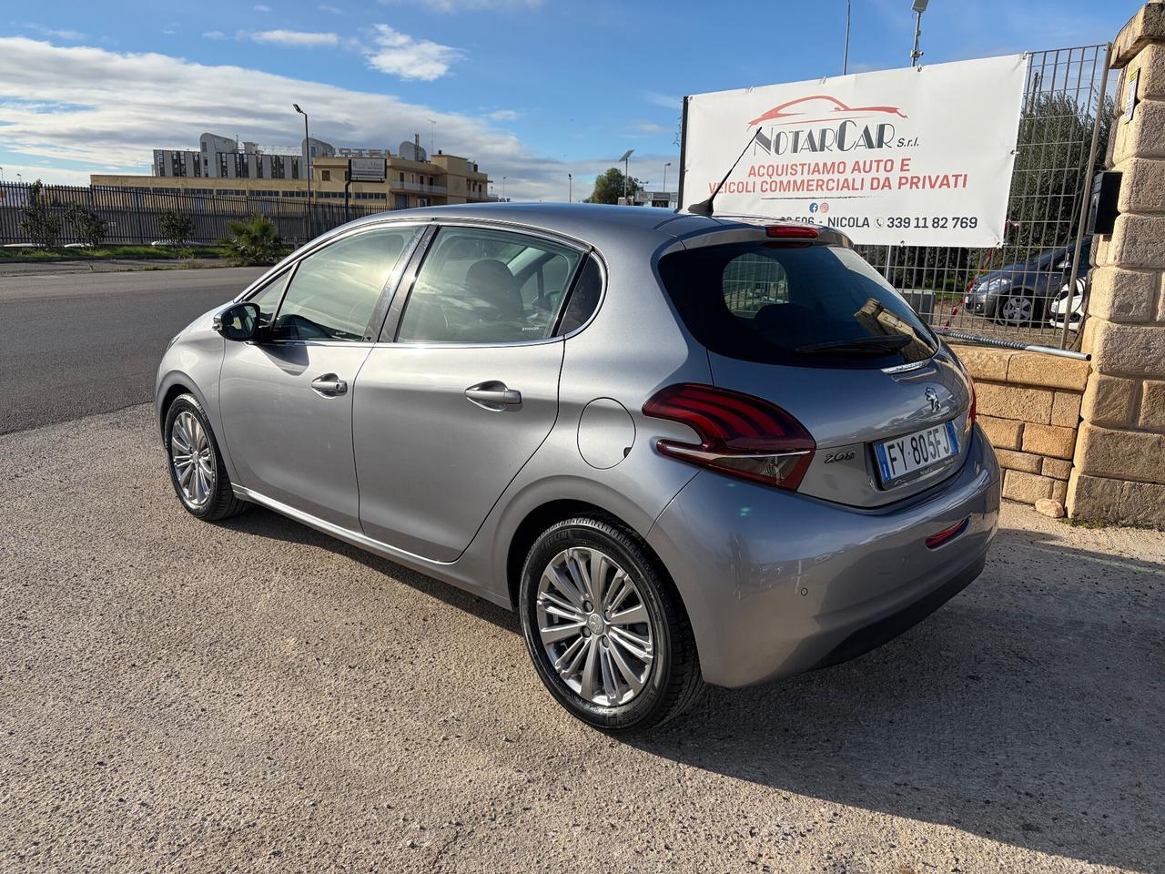 Peugeot 208 BlueHDi 100 S&S 5 porte GT Line