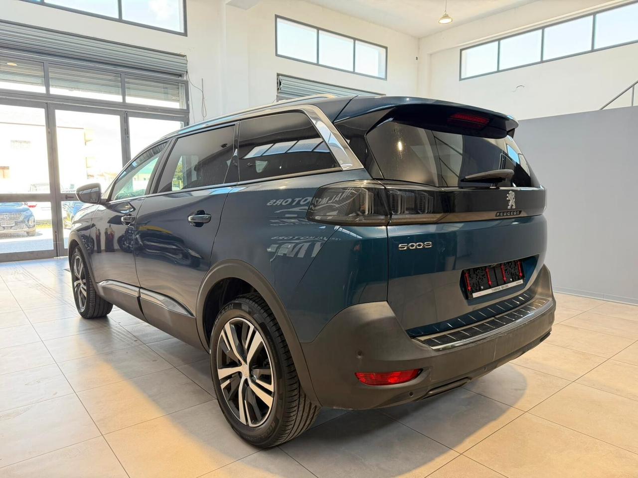 Peugeot 5008 BlueHDi 130 S&S EAT8 Allure Pack