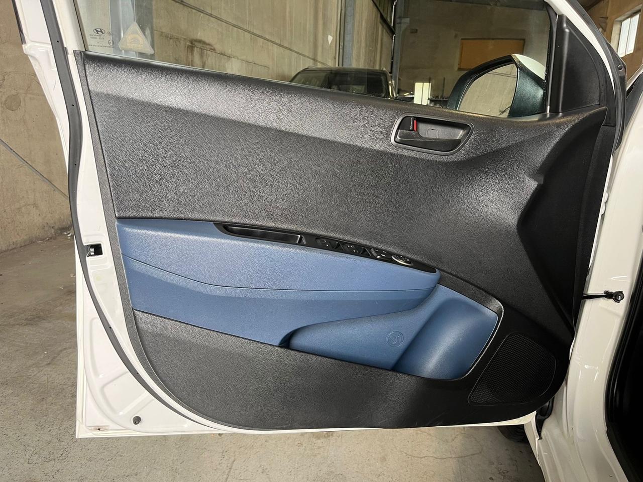 PACCHETTO Hyundai I10 Ford Fiesta Verde