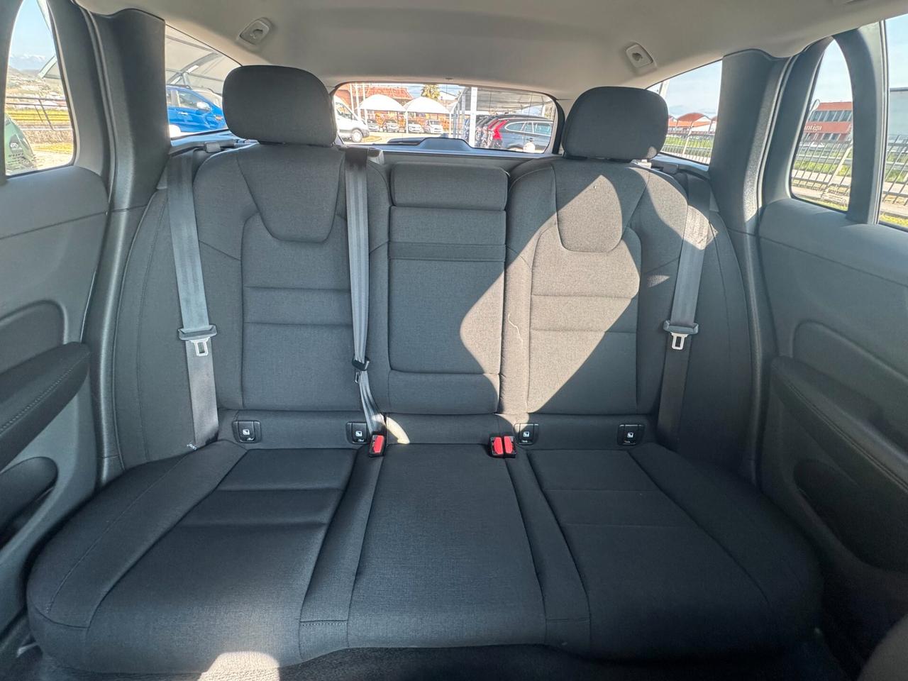 Volvo V60 B4 Geartronic Momentum Business