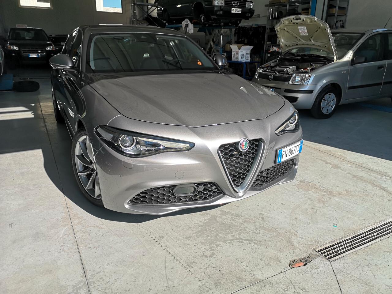 Alfa Romeo Giulia 2.2 Turbodiesel 150 CV AT8 Business