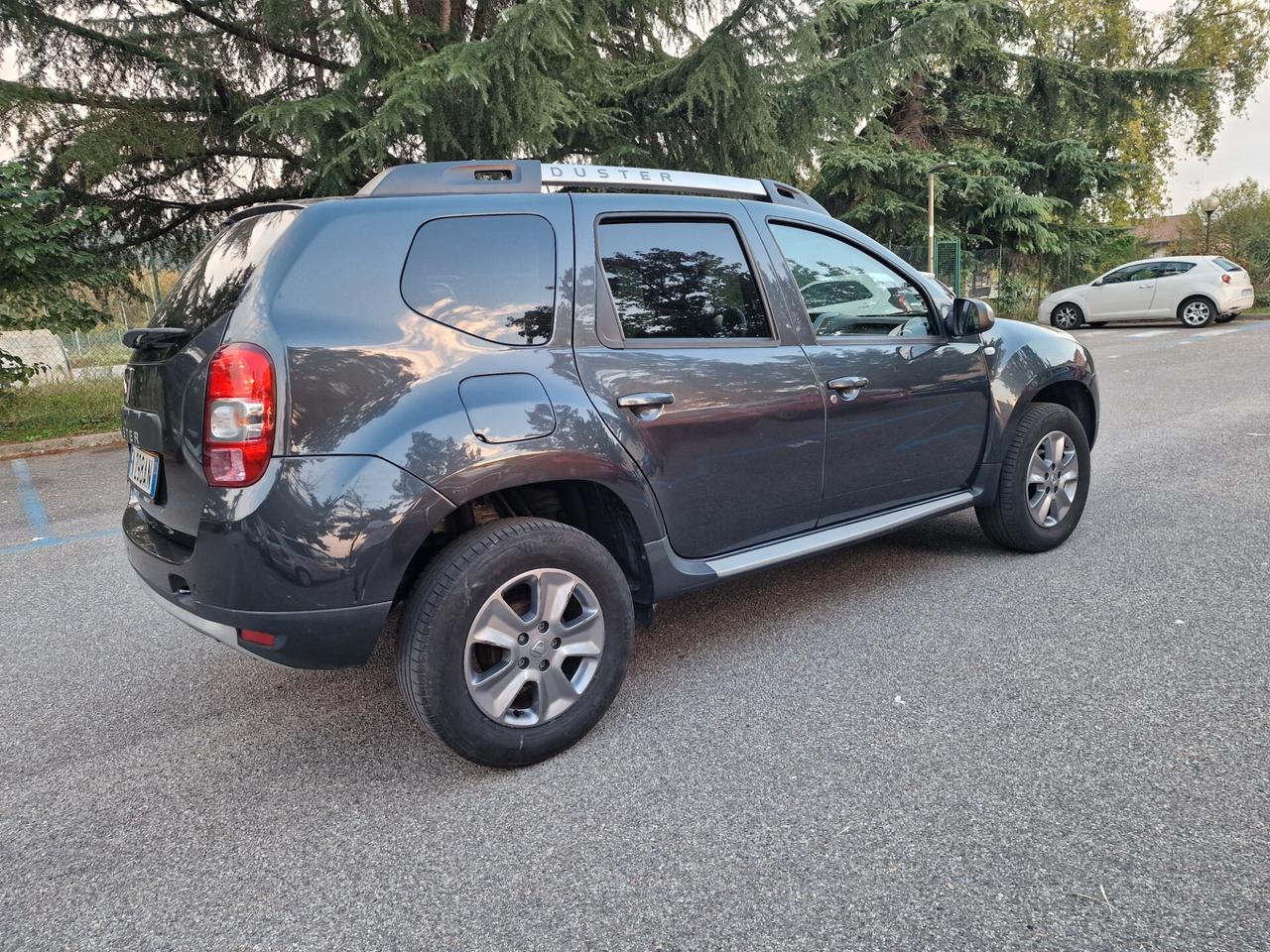 Dacia Duster 1.6 SCe GPL 4x2 Prestige