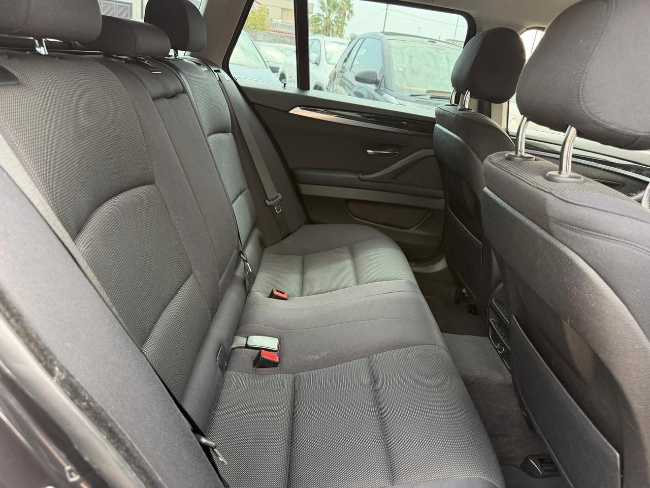 Bmw 520d 190cv Auto Touring Luxury-2015