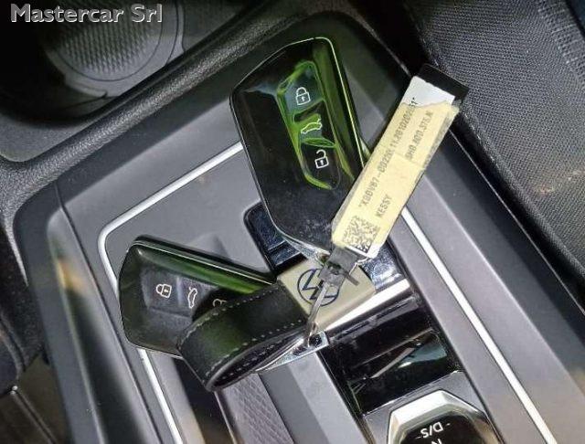 VOLKSWAGEN Golf Variant Variant 1.0 etsi evo Life 110cv dsg - GD423WF