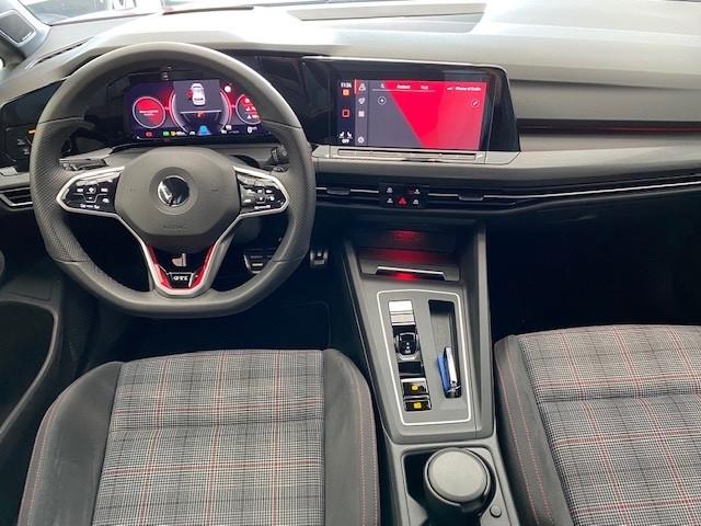 Volkswagen Golf GTI Golf 2.0 TSI GTI DSG PERFORMANCE