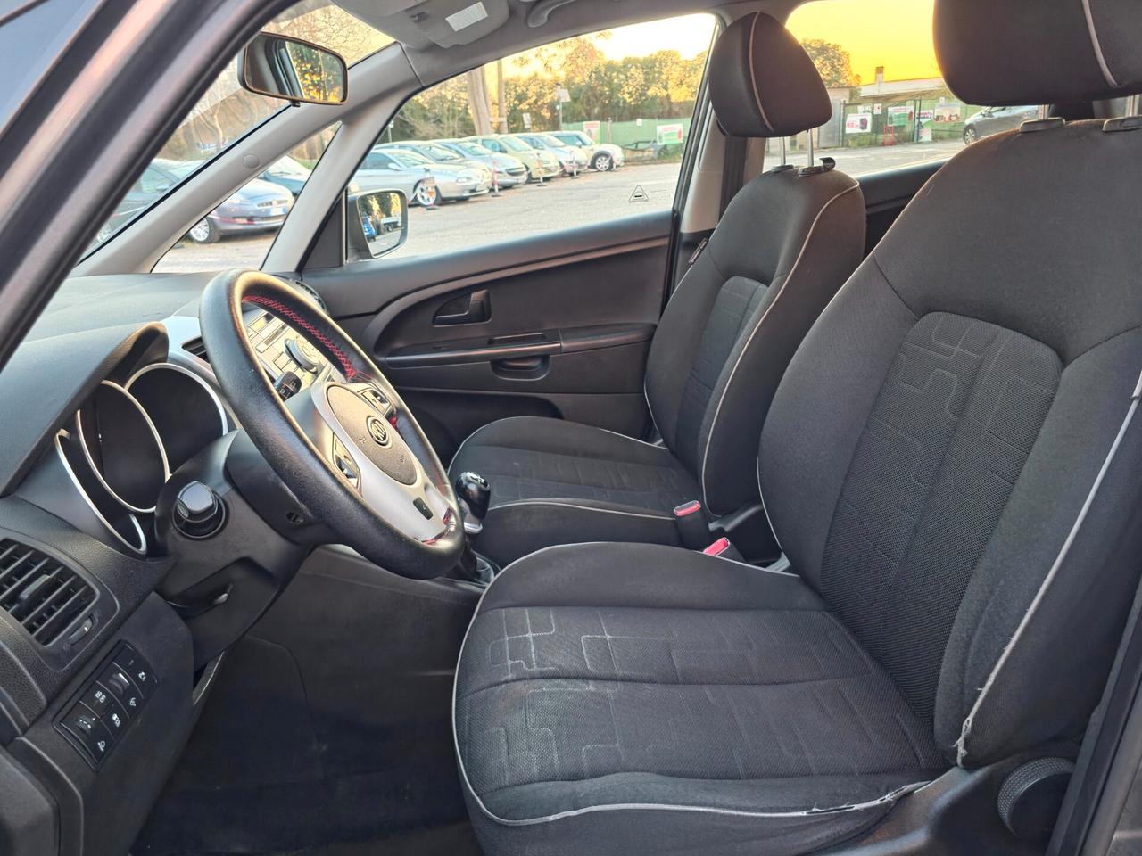 Kia Venga 1.4 CVVT EX ISG 2010-E5 Manuale NEO